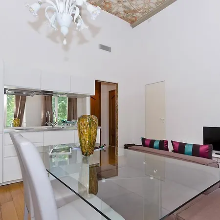 Boutique Elegantissima Appartement