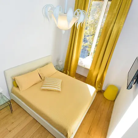 Boutique Elegantissima * Turín