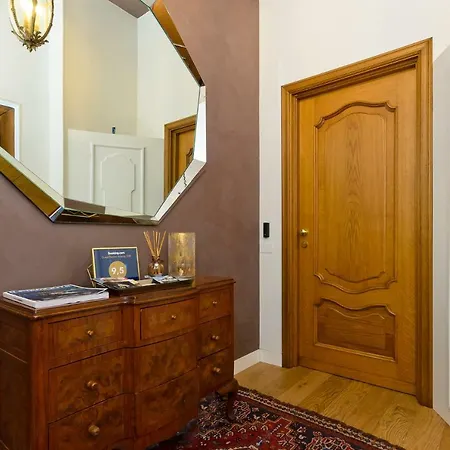Apartment Boutique Elegantissima Turin